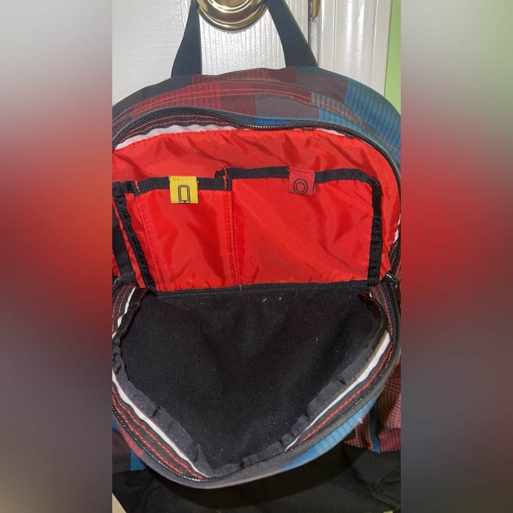 The North Face Backpack - Picture 3 of 4